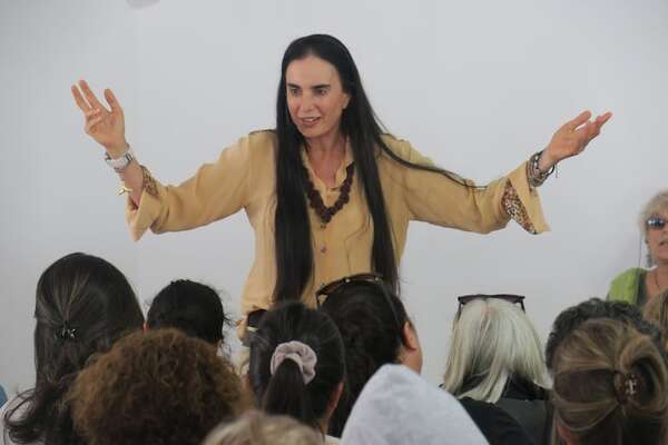 La enseñanza práctica para amarse a uno mismo incondicionalmente de Isha Judd - Empresariales - ABC Color
