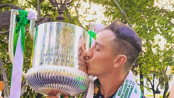 Andrés Guardado anuncia su retiro del fútbol profesional