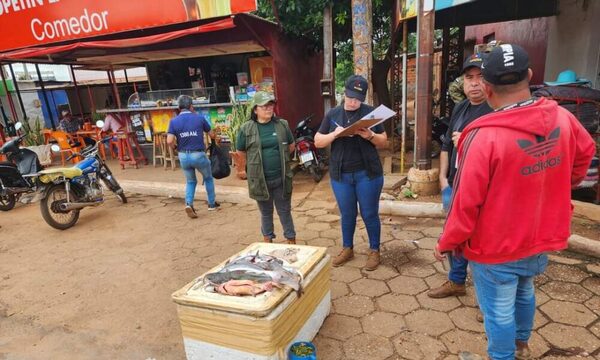 MADES interviene puesto de venta de pescado