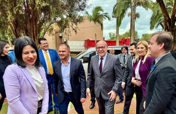 Ministro Diesel supervisó los avances de la futura sede judicial de Minga Porã