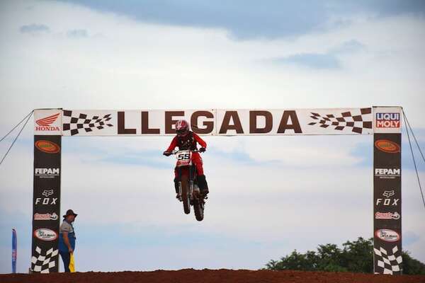 Motocross Nacional: Santaní recibe la gran final - ABC Motor 360 - ABC Color