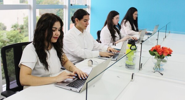 Presentan nuevo modelo educativo que busca formar talentos globales para la demanda laboral actual