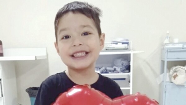 Madre de niño trasplantado: “Se nos fue nuestro campeón Milan”