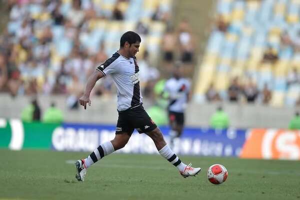 Robert Rojas no continuará en Vasco y debe retornar a River Plate - Fútbol Internacional - ABC Color