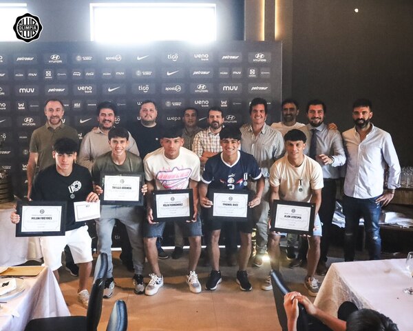 Versus / Olimpia reconoce el fruto de sus formativas