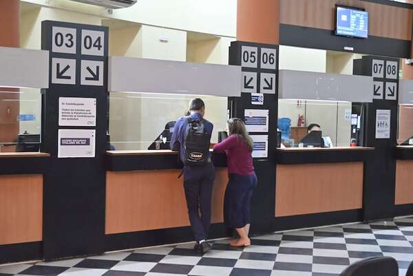 Contadores piden a la DNIT régimen excepcional para regularizar deudas - Economía - ABC Color