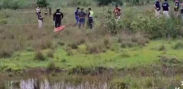 Encontraron un cuerpo en medio de un yuyal: se cree que es el de una señora desaparecida