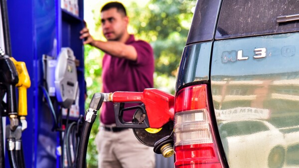 Petropar prevé reducción del diésel para diciembre tras llegada de nuevo lote