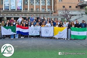 Estudiantes de la Facultad de Medicina de Concepción destacan en jornadas de investigación en Uruguay