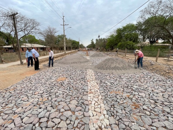 Loma Plata busca acuerdos con el MOPC para evitar asumir los costos totales del asfaltado