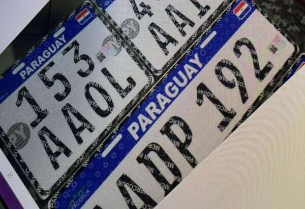 Detienen a un hombre durante intervención por presunta fabricación de chapas falsas - Policiales - ABC Color