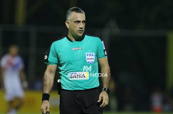 Versus / Carlos Paul Benítez, al "freezer": Los árbitros para la decimonovena fecha