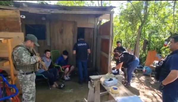 Agentes de la Senad anulan dos focos de microtráfico en Nanawa
