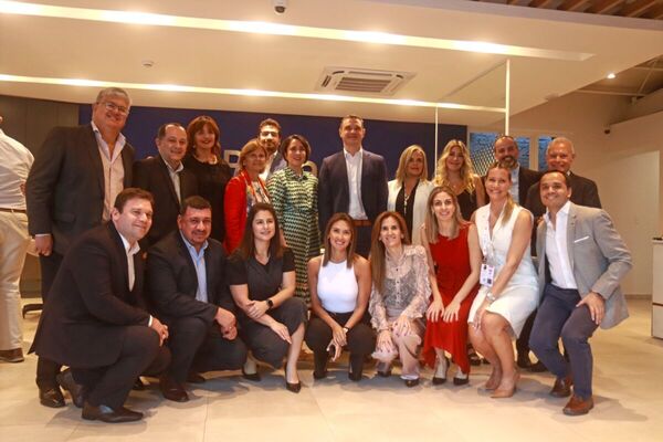 Banco Basa impulsa la proyecci贸n internacional de Paraguay en Felaban 2024
