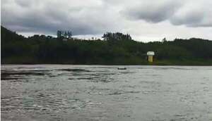 Una de las niñas halladas en el río Paraná falleció a raíz de un golpe en la cabeza - ABC en el Este - ABC Color