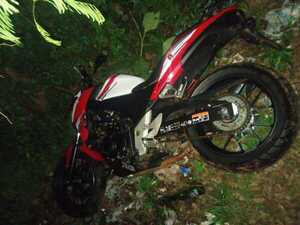 Recuperan motocicleta robada en el Barrio San Isidro