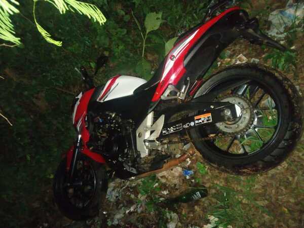 Recuperan motocicleta robada en el Barrio San Isidro