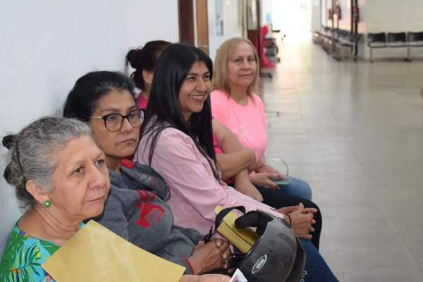 Más de 13.000 servicios prestados por el Ministerio de la Mujer - ADN Digital