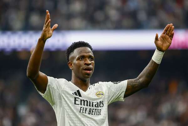 Real Madrid goleó 4-0, cortó la mala racha y continúa segundo - Fútbol Internacional - ABC Color