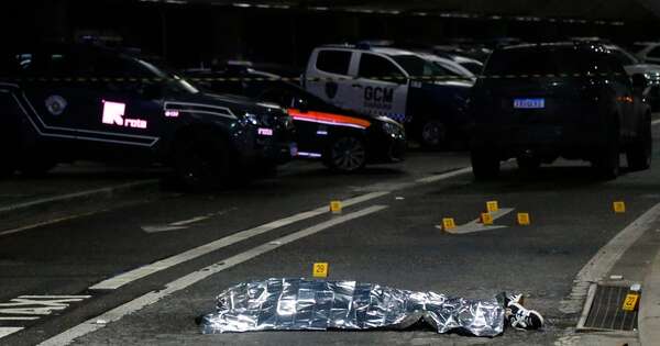 La Nación / Asesinan en aeropuerto de Sao Paulo a empresario que testimonió contra el PCC