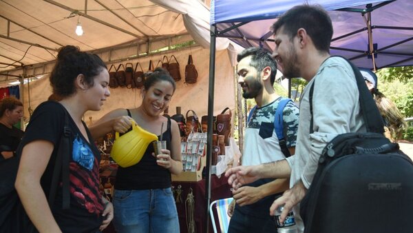 En tres generaciones, uso frecuente de guaraní bajó de 38% a 5%, según investigador