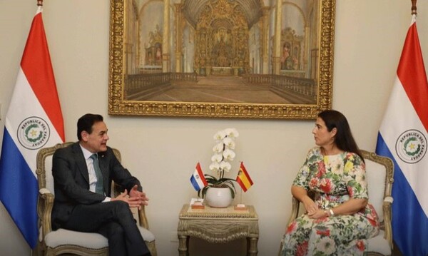 Canciller abordó temas de la agenda bilateral con embajadores de España, Georgia, Alemania y México - El Independiente