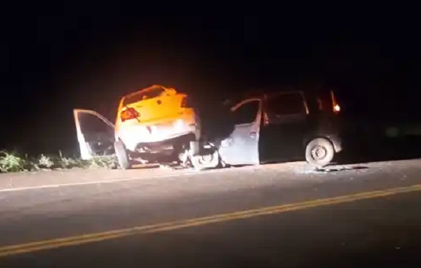 Tres mujeres mueren en un choque frontal en Canindeyú - Noticiero Paraguay