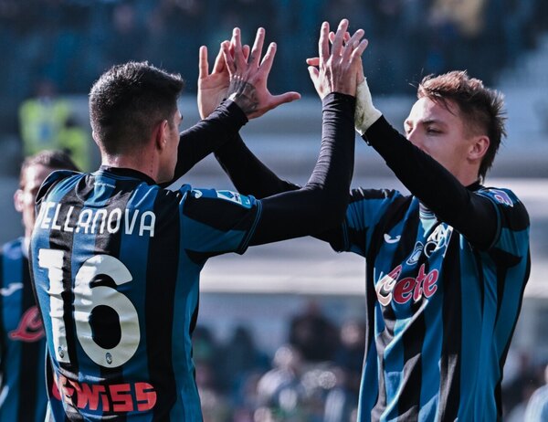 Versus / Atalanta sube a la punta y le mete presión al Inter y Napoli