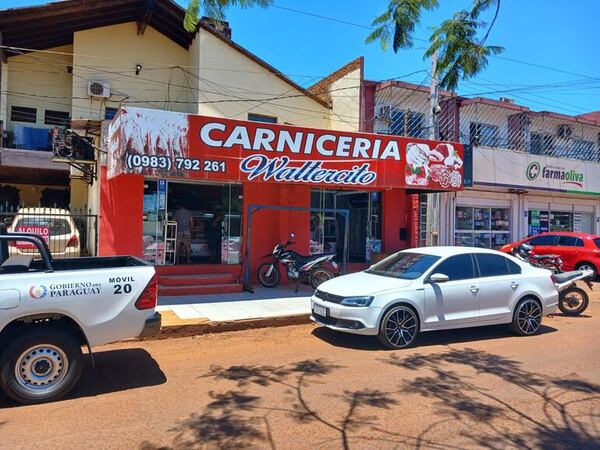 Motochorros roban recaudación en un asalto a una carnicería de Ciudad del Este - ABC en el Este - ABC Color