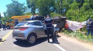 Accidente fatal en la ruta Luque - San ber, reportan tres fallecidos