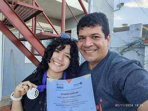 Premio a la iniciativa: Estudiante paraguaya se destaca en Argentina - Tecnología - ABC Color