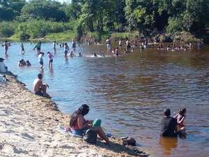 Inauguran Quinta del Sol, la nueva playa sobre el arroyo Ñeembucú - Nacionales - ABC Color