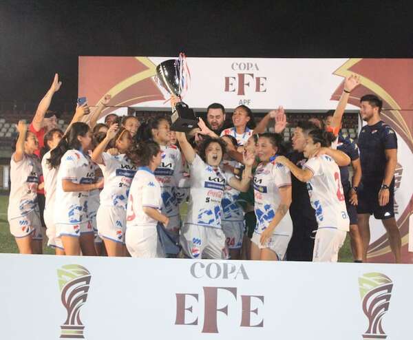 Nacional/Humaitá se adjudica la Copa EFE Zona 2 de fútbol femenino con Ortiz en el banco - Fútbol - ABC Color