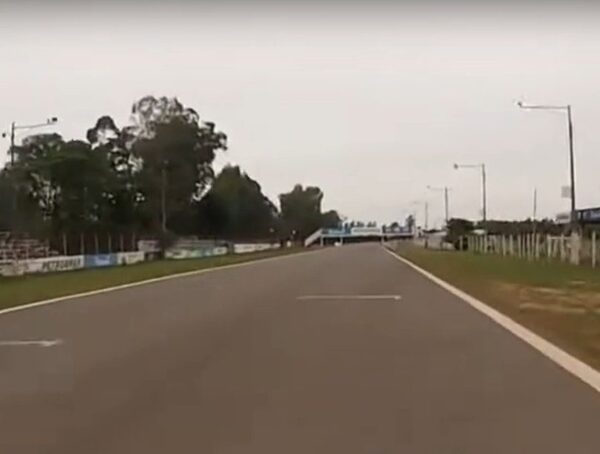 Piloto amateur muere en accidente en el autódromo Rubén Dumot · Radio Monumental 1080 AM