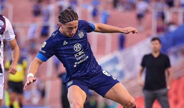Versus / Mati Galarza viene a la Albirroja con la pólvora encendida