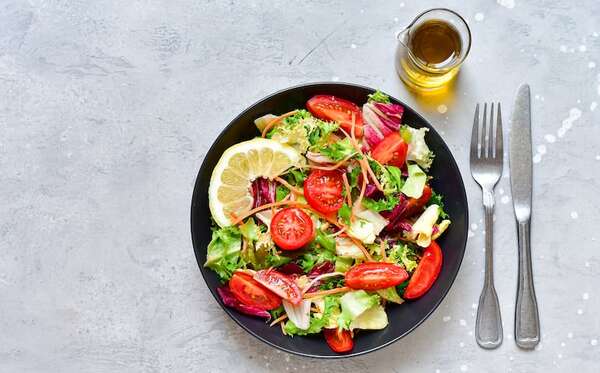 Empezá la semana con una ensalada de la huerta - Gastronomía - ABC Color
