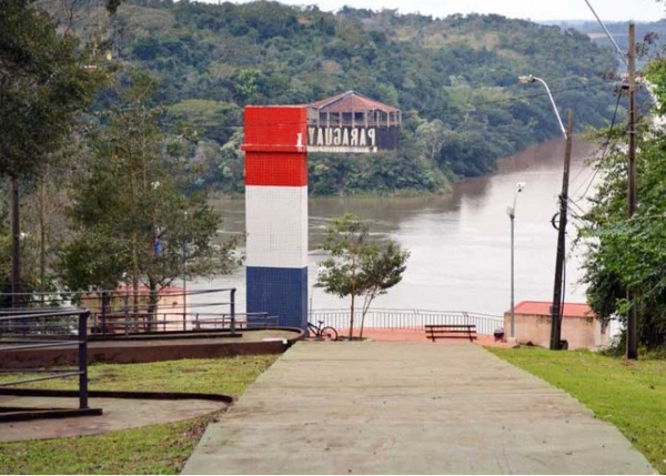 Desidia de Roque Godoy hace que el Hito de las Tres Fronteras sea una vergüenza - La Clave