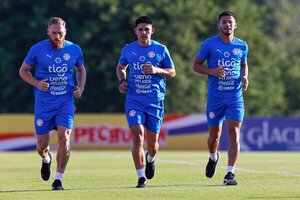 Albirroja inicio movilización pensando en Argentina y Bolivia - .::Agencia IP::.