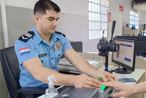 Temporada alta: Crece demanda por documentaciones en Identificaciones - La Clave