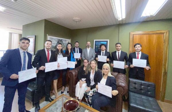 Entregaron certificados a participantes del taller internacional en Propiedad Intelectual
