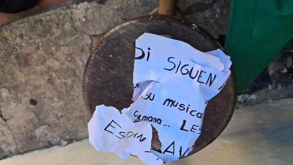Camionero fue amenazado por escuchar música