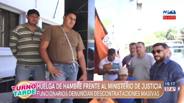 Huelga de hambre: Ex guardiacárceles de Tacumbú reclaman por desvinculación