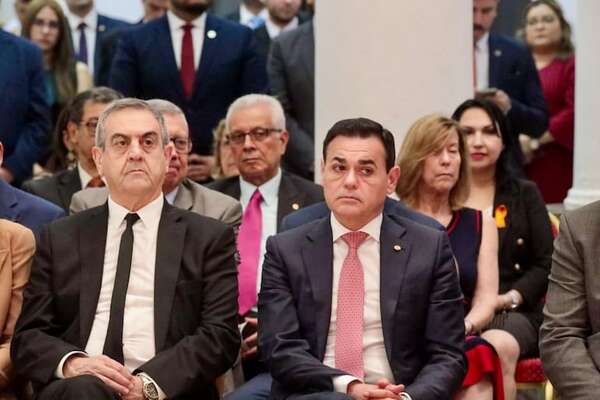 Yamil Esgaib, invitado especial de Cancillería por “el Día de la Diplomacia” ¿Fue una broma? - Política - ABC Color
