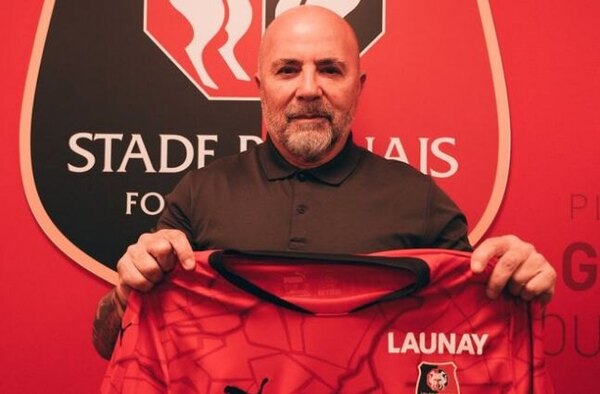 Versus / Jorge Sampaoli fue presentado en su nuevo equipo del fútbol francés