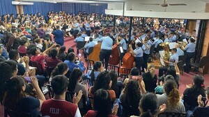 Jazzband de la Policía Nacional cierra temporada 2024 con Latin Pop, rumbo a sus 50 años