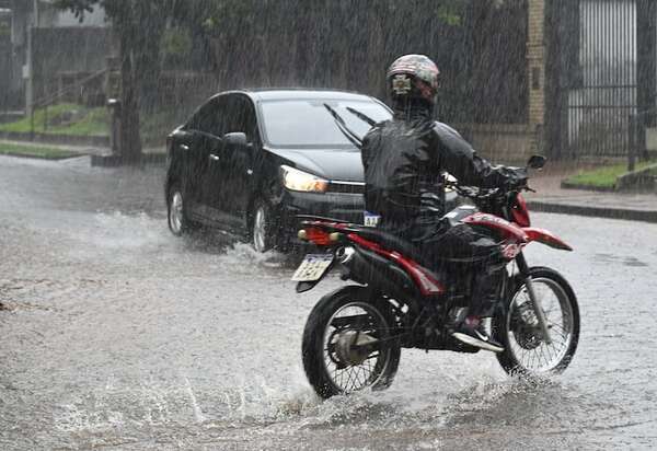 Alerta de tormentas persiste para seis departamentos - Clima - ABC Color