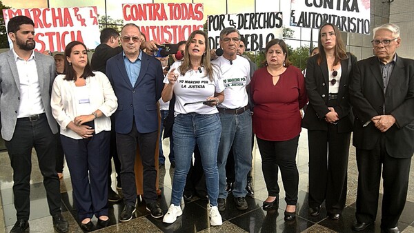 Oposición incluirá debates durante la “marcha contra las injusticias”