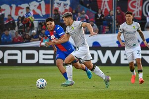 Versus / Rodrigo Bogarín se hace sentir en goleada de Defensa y Justicia