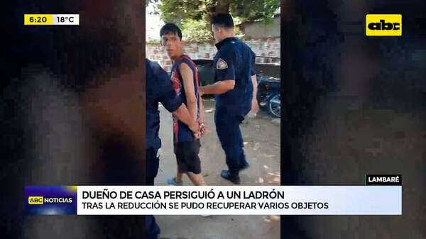 Video: Persiguió al ladrón y tras reducirlo lo entregó a la policía - ABC Noticias - ABC Color