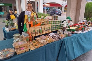 Familias de Central y Bajo Chaco ofertan productos del campo en el 1811 de Fernando de la Mora - .::Agencia IP::.